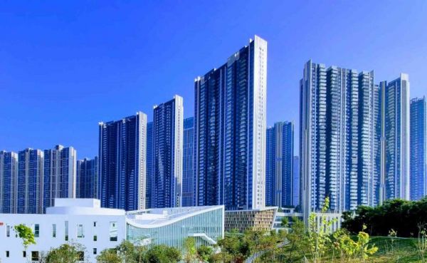智能建造，建筑业转型，效率，成本，安全性